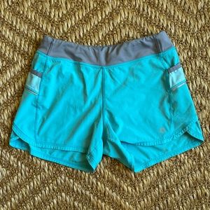 Athleta Girl 3” Record Breaker Grey and Aqua Short